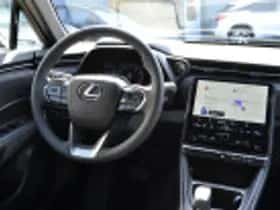 Lexus LBX (2025) thumbnail 67