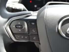 Lexus LBX (2025) thumbnail 51