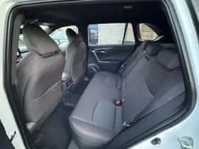 Toyota RAV4 (2026) thumbnail 18