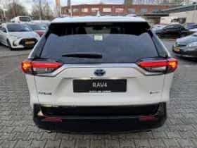 Toyota RAV4 (2026) thumbnail 4