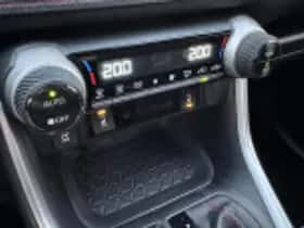 Toyota RAV4 (2026) thumbnail 64