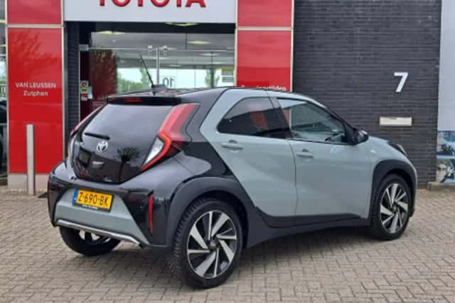 Toyota Aygo (2024) thumbnail 2