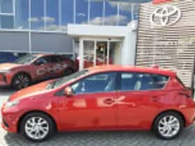 Toyota Auris (2016) thumbnail 42