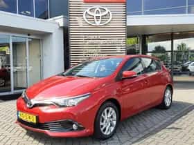Toyota Auris (2016) thumbnail 74