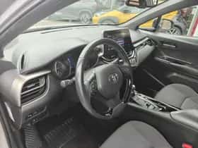 Toyota C hr (2018) thumbnail 11