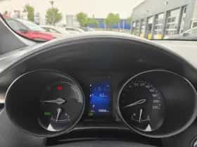 Toyota C hr (2018) thumbnail 13