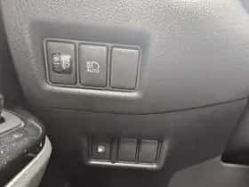 Toyota C hr (2018) thumbnail 18