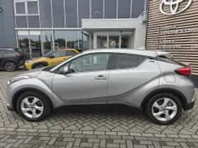 Toyota C hr (2018) thumbnail 4