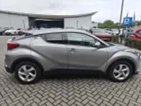 Toyota C hr (2018) thumbnail 41