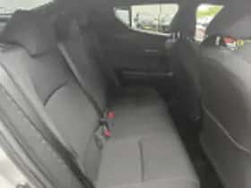 Toyota C hr (2018) thumbnail 62