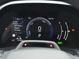 Lexus LBX (2025) thumbnail 26