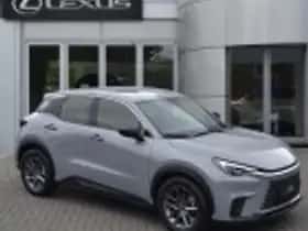 Lexus LBX (2025) thumbnail 42