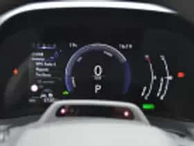 Lexus LBX (2025) thumbnail 61