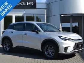 Lexus LBX (2025) thumbnail 67