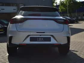 Lexus LBX (2025) thumbnail 75