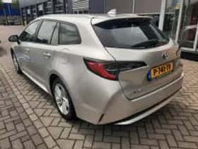 Toyota Corolla (2022) thumbnail 3
