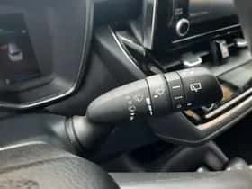 Toyota Corolla (2022) thumbnail 21