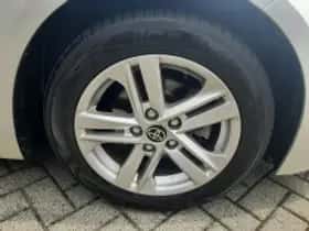 Toyota Corolla (2022) thumbnail 6