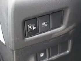 Toyota C hr (2021) thumbnail 18