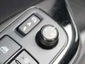 Toyota C hr (2021) thumbnail 55