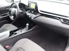 Toyota C hr (2021) thumbnail 8