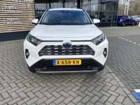 Toyota RAV4 (2023) thumbnail 3