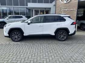 Toyota RAV4 (2023) thumbnail 4