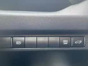 Toyota RAV4 (2023) thumbnail 34