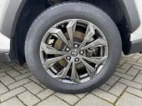 Toyota RAV4 (2023) thumbnail 46
