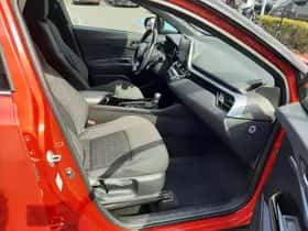 Toyota C hr (2020) thumbnail 37