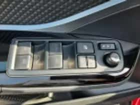 Toyota C hr (2020) thumbnail 58