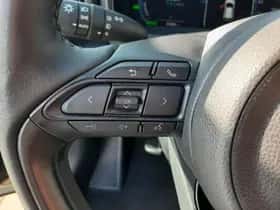 Toyota Yaris Cross (2024) thumbnail 22
