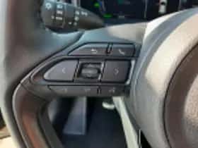 Toyota Yaris Cross (2024) thumbnail 58