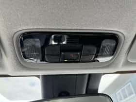 Toyota Yaris (2020) thumbnail 32