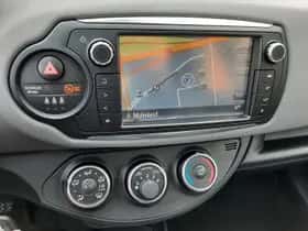Toyota Yaris (2015) thumbnail 28