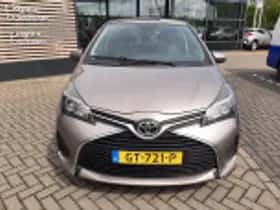 Toyota Yaris (2015) thumbnail 41