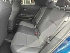 Toyota C hr (2025) thumbnail 16