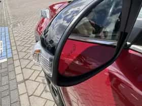 Toyota C hr (2019) thumbnail 15