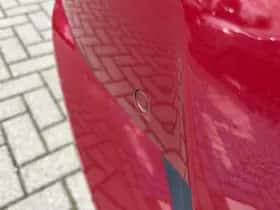 Toyota C hr (2019) thumbnail 18