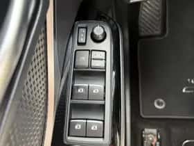 Toyota C hr (2019) thumbnail 31
