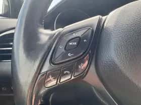 Toyota C hr (2019) thumbnail 32