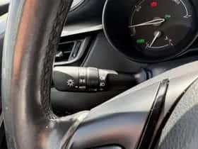 Toyota C hr (2019) thumbnail 35