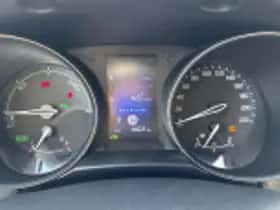 Toyota C hr (2019) thumbnail 57