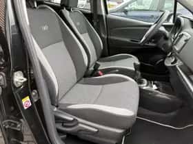 Toyota Yaris (2020) thumbnail 16