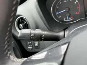 Toyota Yaris (2020) thumbnail 26