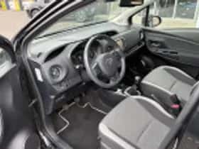 Toyota Yaris (2020) thumbnail 40
