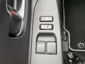 Toyota Yaris (2020) thumbnail 56