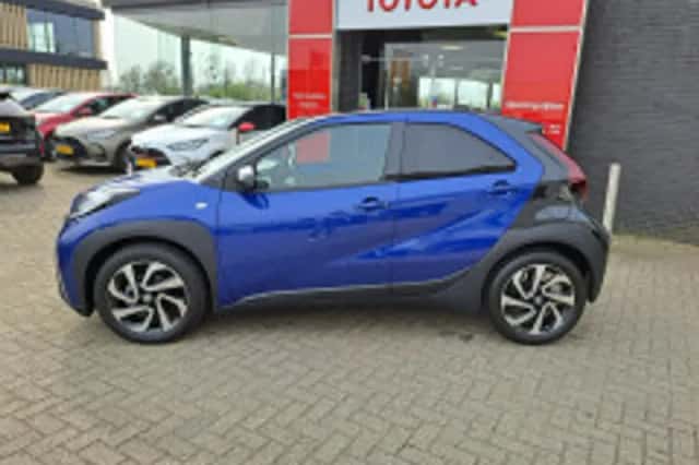 Toyota Aygo (2024) thumbnail 3