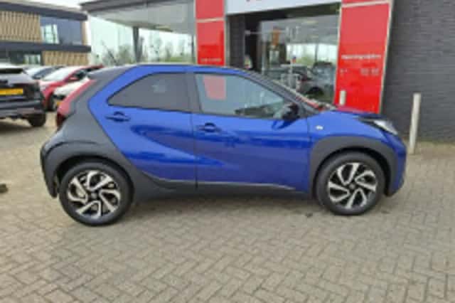 Toyota Aygo (2024) thumbnail 4