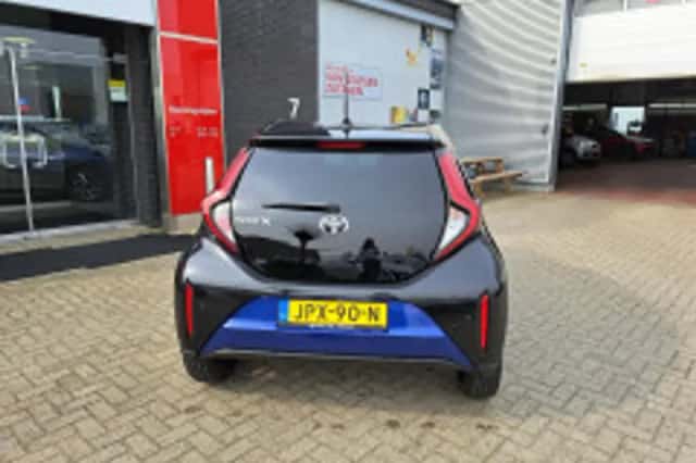 Toyota Aygo (2024) thumbnail 6